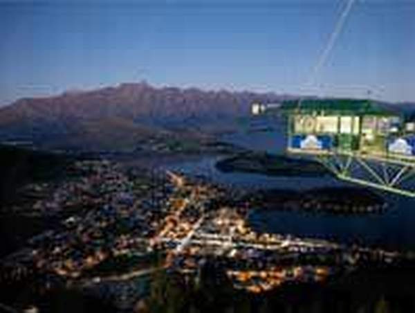 相片來源:The Ledge Bungy 皇后鎮