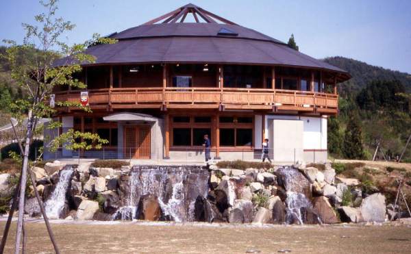 相片來源:白石市商工観光課 仙台