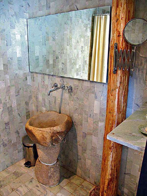 牆身的是藍田玉 西安