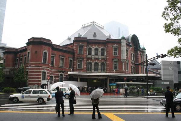東京