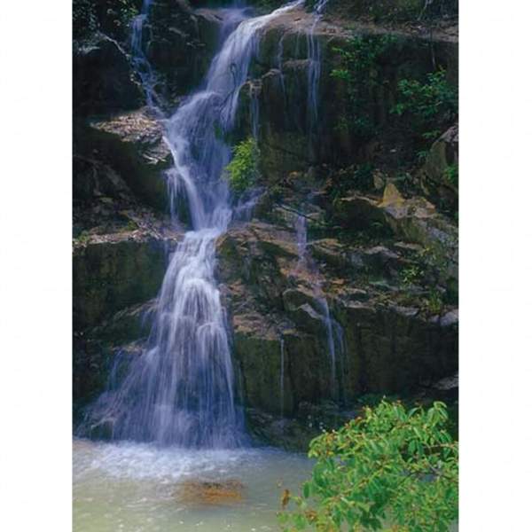 高 80 多米的大瀑布。 ( 相片來源:珠海旅遊網 ) 珠海