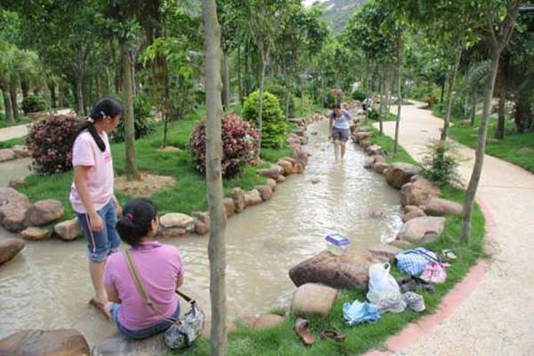 天湖一景。 ( 相片來源:珠海旅遊網 ) 珠海