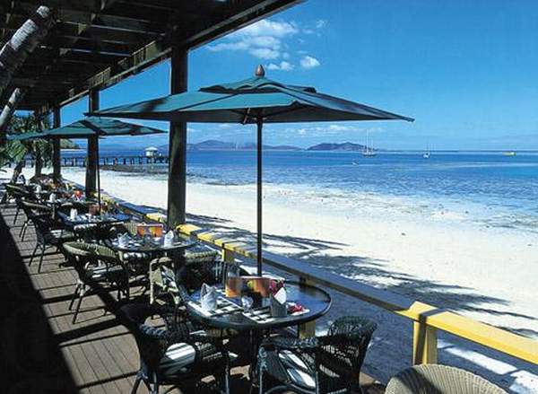 相片來源:Mana Island Resort & Spa 斐濟