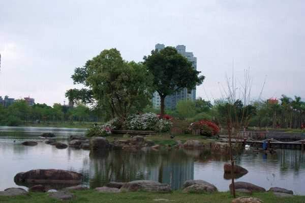 公園環境清幽,鳥語花香,非常舒服。 宜蘭