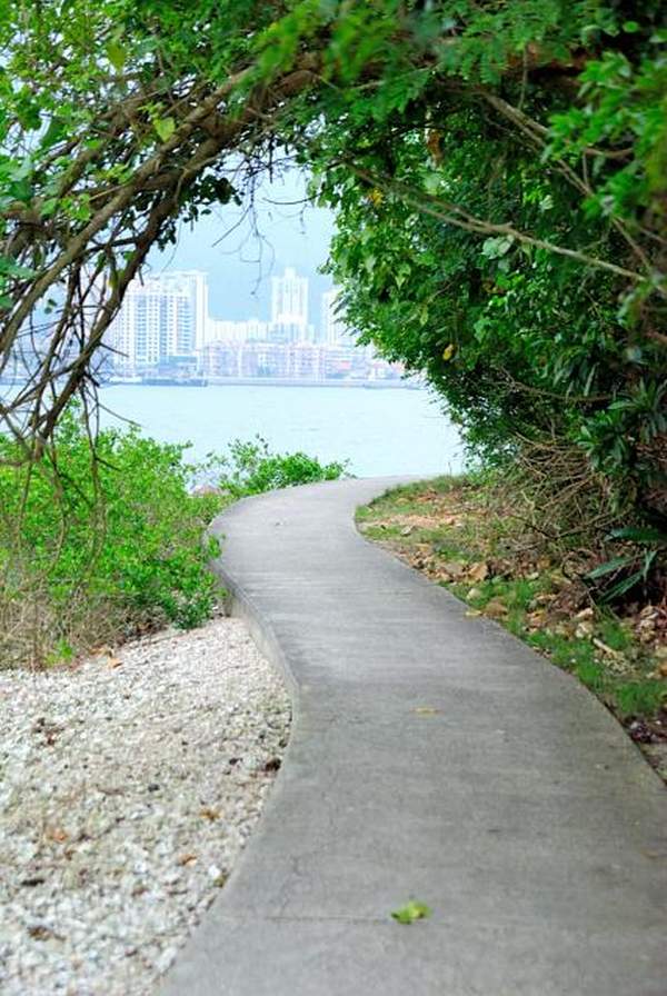 香港