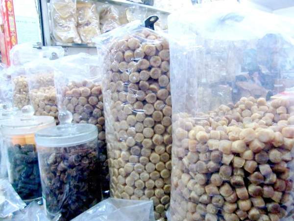 不同類型的乾瑤柱,味道各異,價錢當然亦不同。 深圳