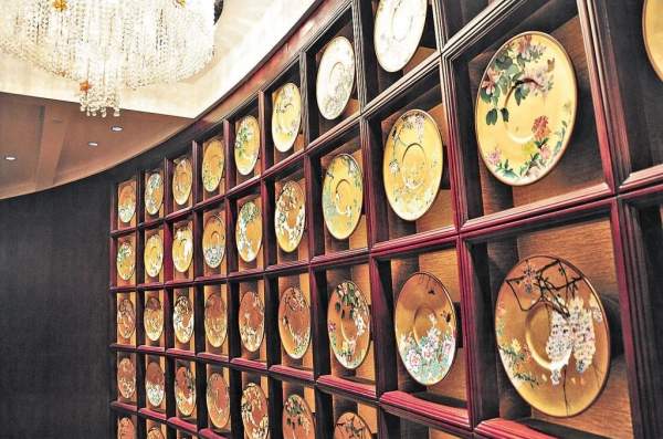 「武漢香格里拉大酒店」於 2010 年重新裝修後,現今己煥然一新。(相片來源:馮柏偉) 武漢市