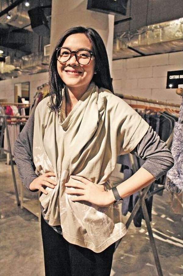 只須花費小許心思,左穿右搭,又是另外一件嶄新的衣服。(相片來源:劉景茵) 雅加達