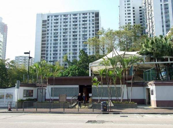 香港