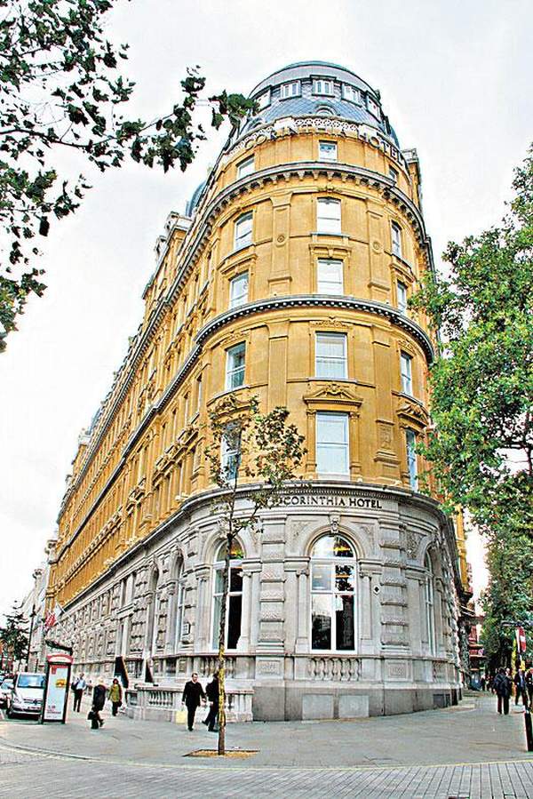 位於倫敦 Whitehall Place 的 Corinthia Hotel,是一幢具 125 年歷史的建築物。 倫敦