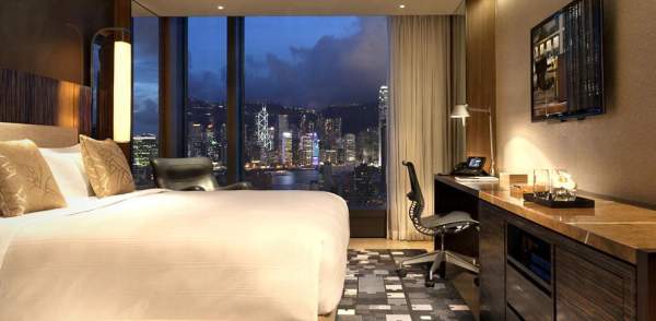香港