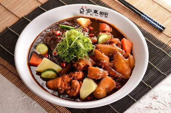 辛安東元祖奶奶雞(加大份量夠6人食用) 香港