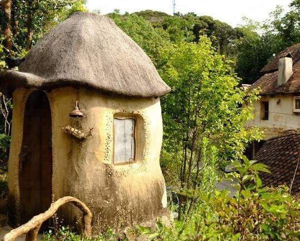 踏入溫暖之森,好像走進一個蘑菇村 (圖: 休日モード) 東京