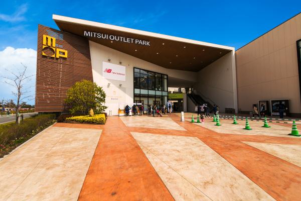 MITSUI OUTLET PARK 滋賀龍王