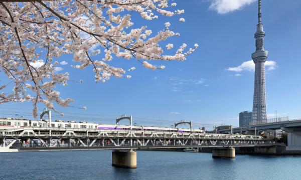 東京